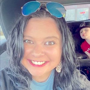 Meet your Posher, Katelynn